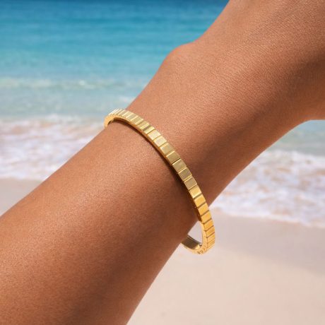Aurelia Edge Bangle